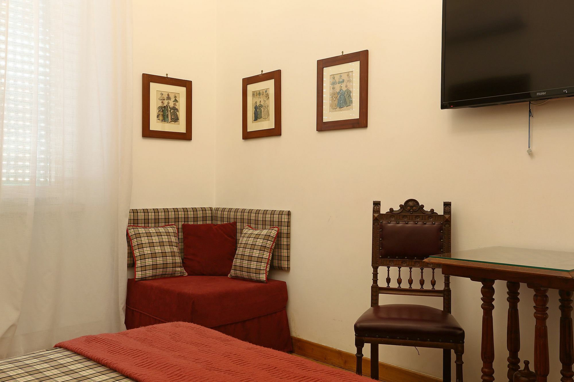 Houspitality Caesar Bed and breakfast 3*