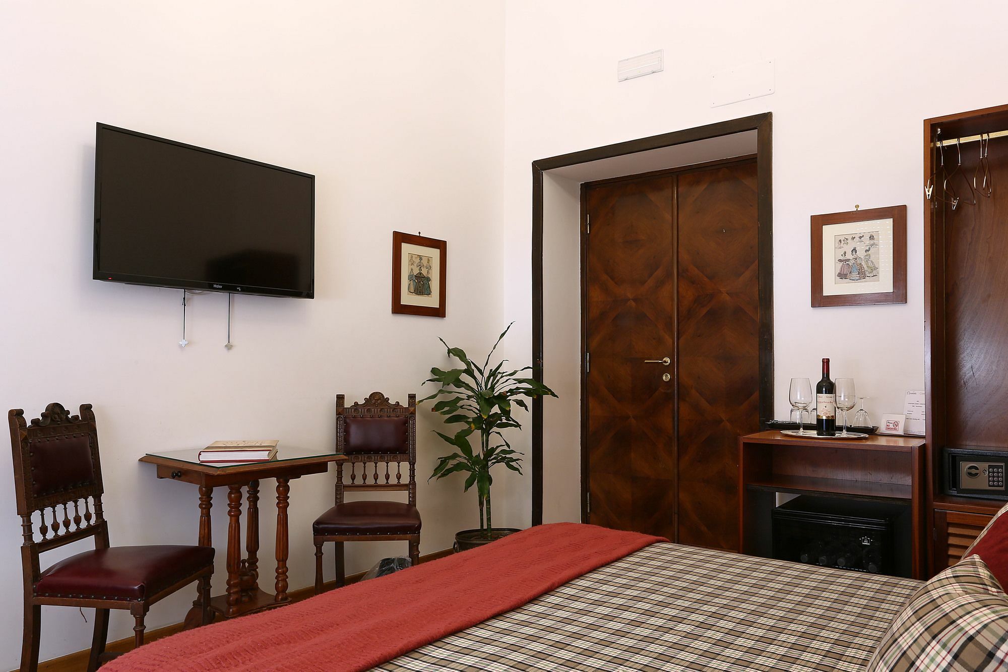 Houspitality Caesar Bed and breakfast